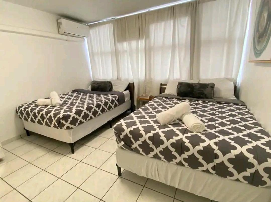Marbella Apartments San Juan Ngoại thất bức ảnh