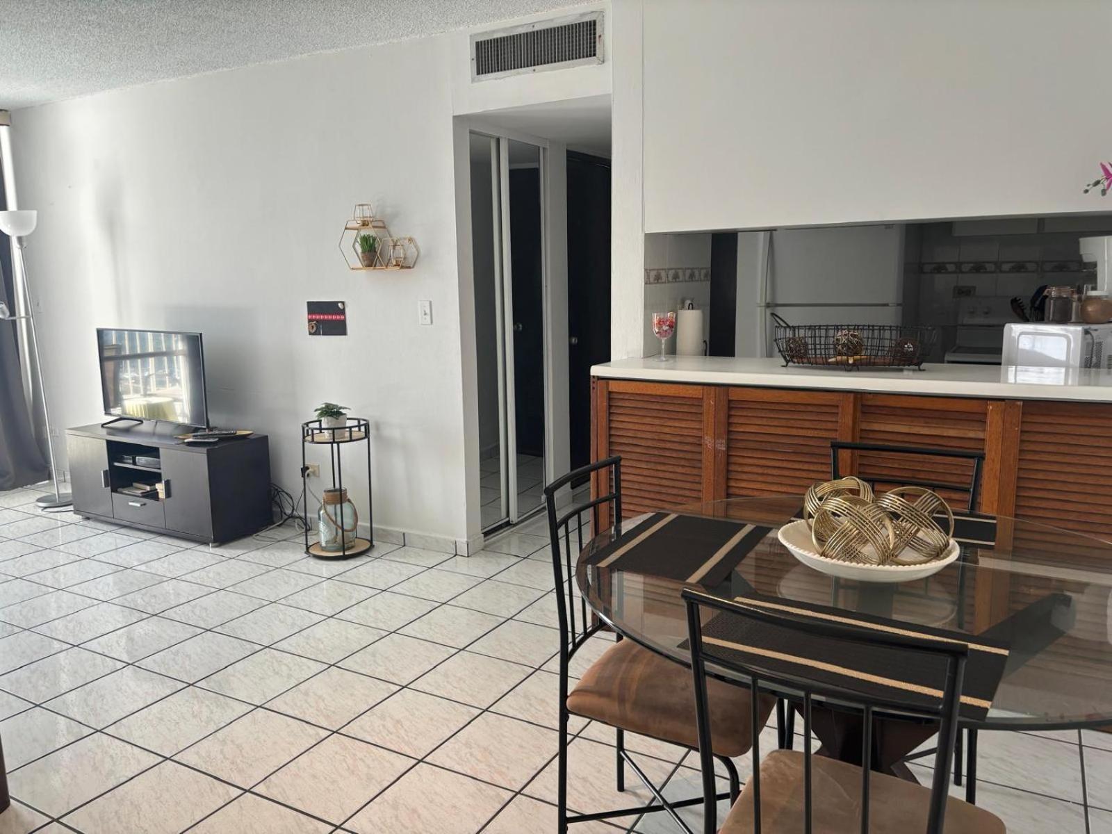 Marbella Apartments San Juan Ngoại thất bức ảnh